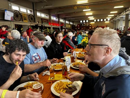 24-06-01-14-14-03-6953